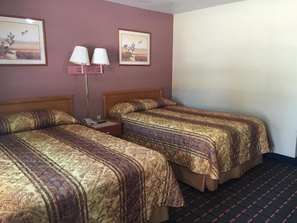 Best Value Inn Motel Sandusky room